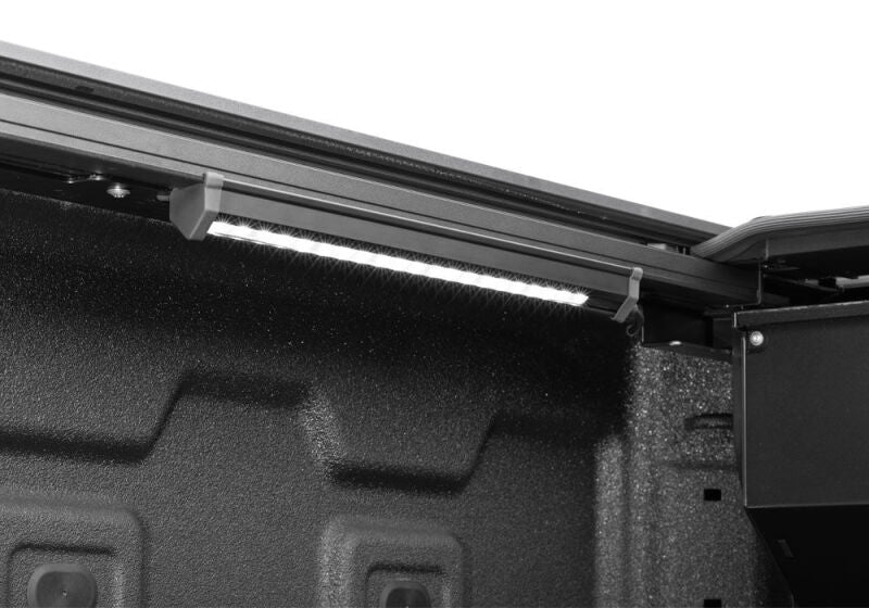 RealTruck 2019-2026 Chevy/GMC Silverado/Sierra 6ft 7in FlushFit Electric Retractable Cover