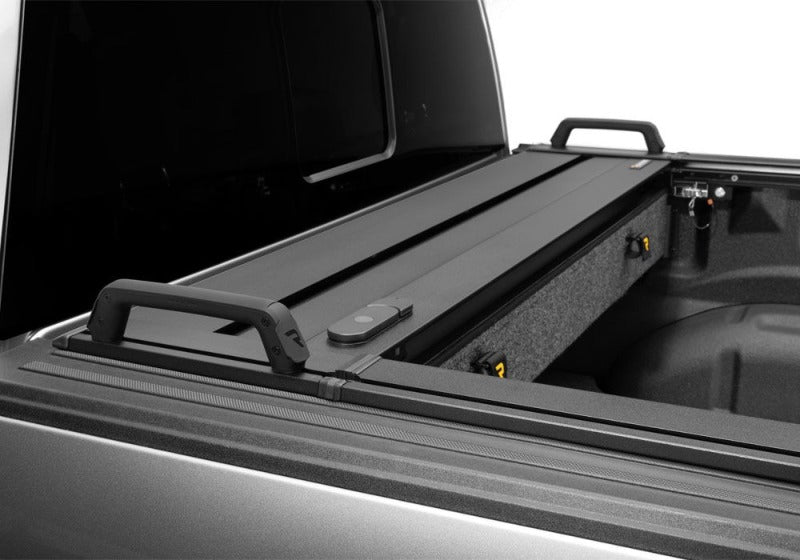 Retrax 22-26 Ford Maverick 4ft5in. Bed RetraxPRO EZ-Off FRC-4000
