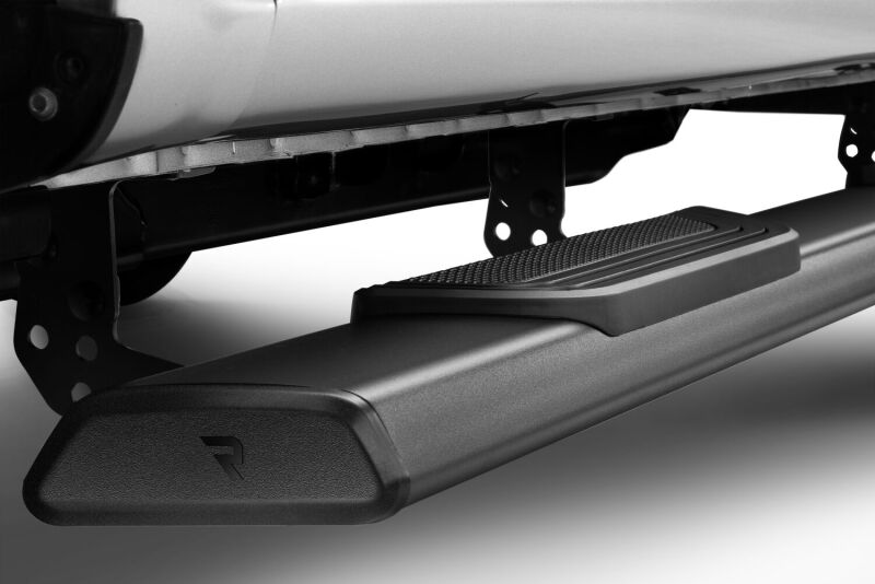 RealTruck 15-26 Chevy Colorado/GMC Canyon Crew Cab Traxio 4in Nerf Bars - Textured Black