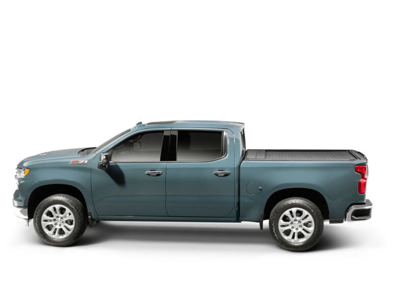 RealTruck 2017-2026 Ford Super Duty F-250/F-350 6ft 10in FlushFit Electric Retractable Cover