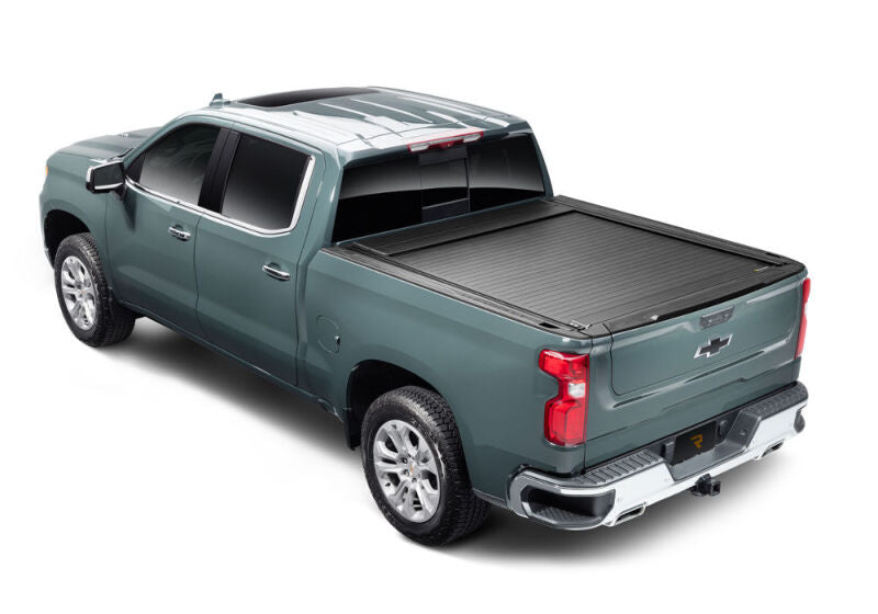 RealTruck 2020-2026 Chevy/GMC HD 2500/3500 6ft 10in FlushFit Electric Retractable Cover