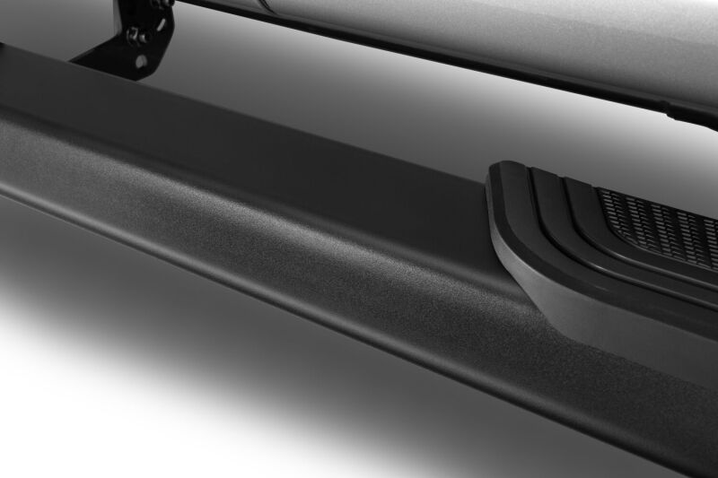 RealTruck 15-26 Ford F150 / 17-26 Ford F250/F350 SD Crew Cab Traxio 4in Nerf Bars - Textured Black