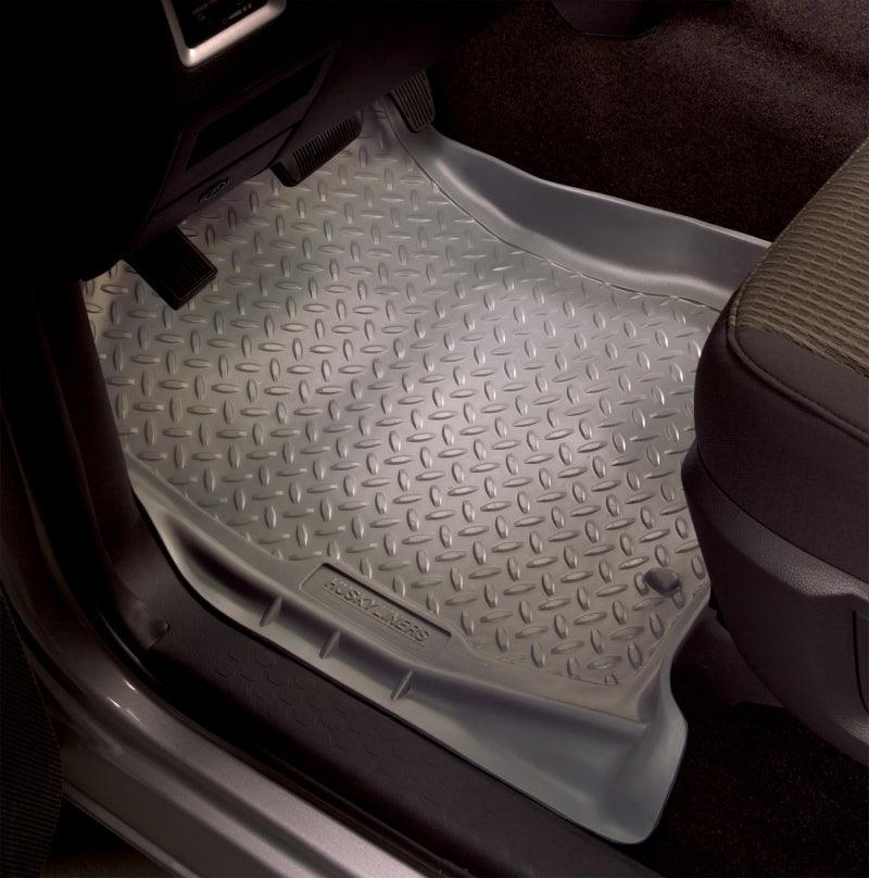 Husky Liners 03-08 Toyota Matrix/Pontiac Vibe/07-08 Toyota Corolla Classic Style Black Floor Liners - Order Your Parts - اطلب قطعك
