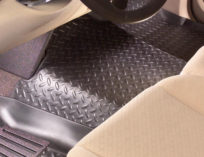 Husky Liners 96-99 Suburban/Tahoe/Yukon Classic Style Center Hump Black Floor Liner (w/oFloor Shift) - Order Your Parts - اطلب قطعك